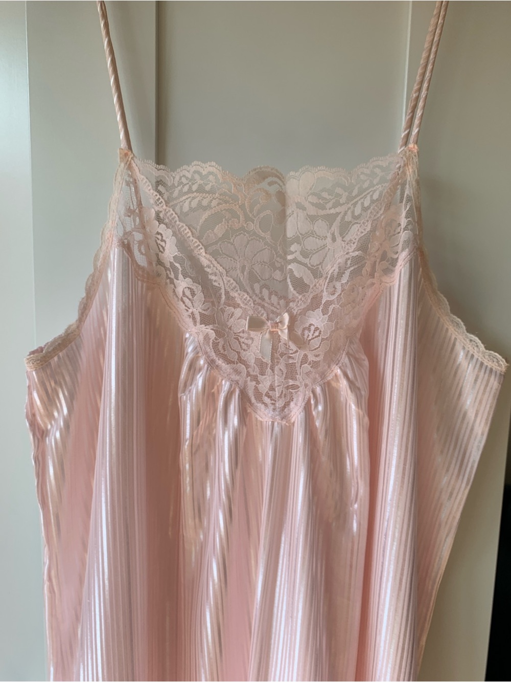 NWOT Pink Lace Trim Nightgown and Robe, 2 piece set - Picture 4 of 10